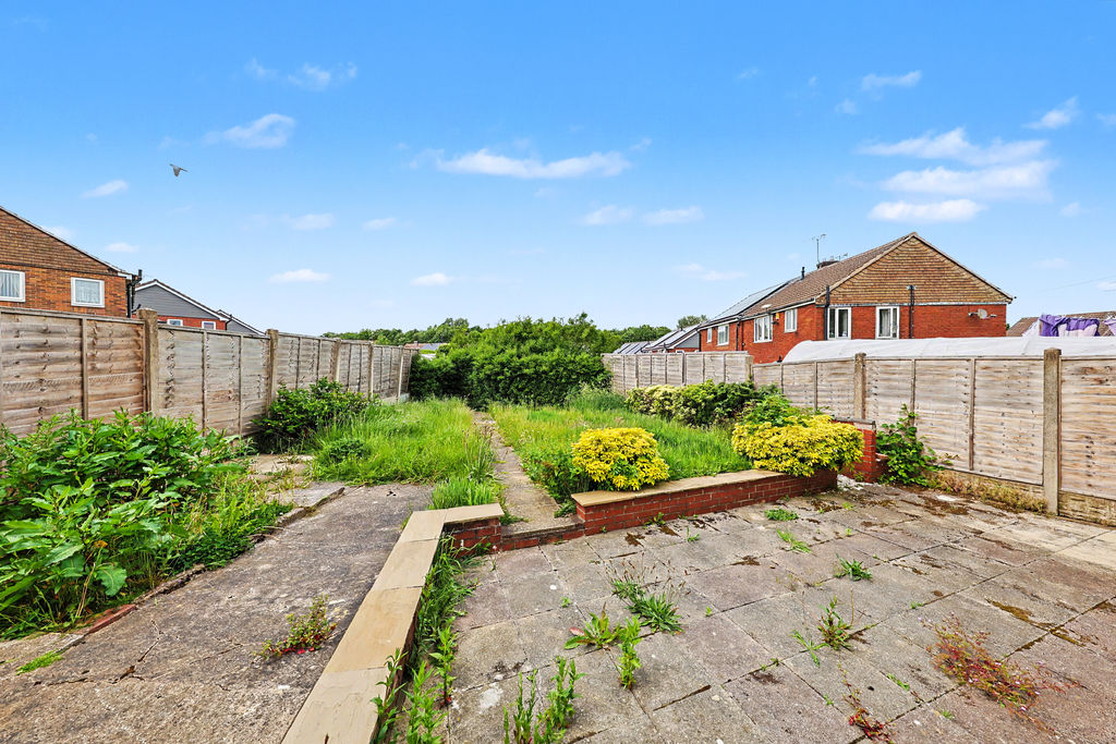 Masefield Avenue Holmewood